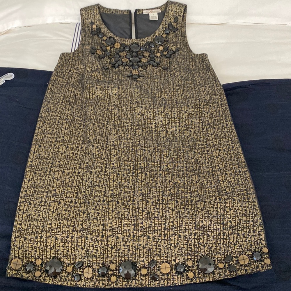 Nwot dress by Kensie jeweled and metal discs reminds Kendra Scott lined size 4